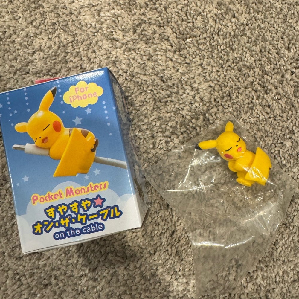 Pikachu Cable Bite Cable Protector - Picture 3 of 4
